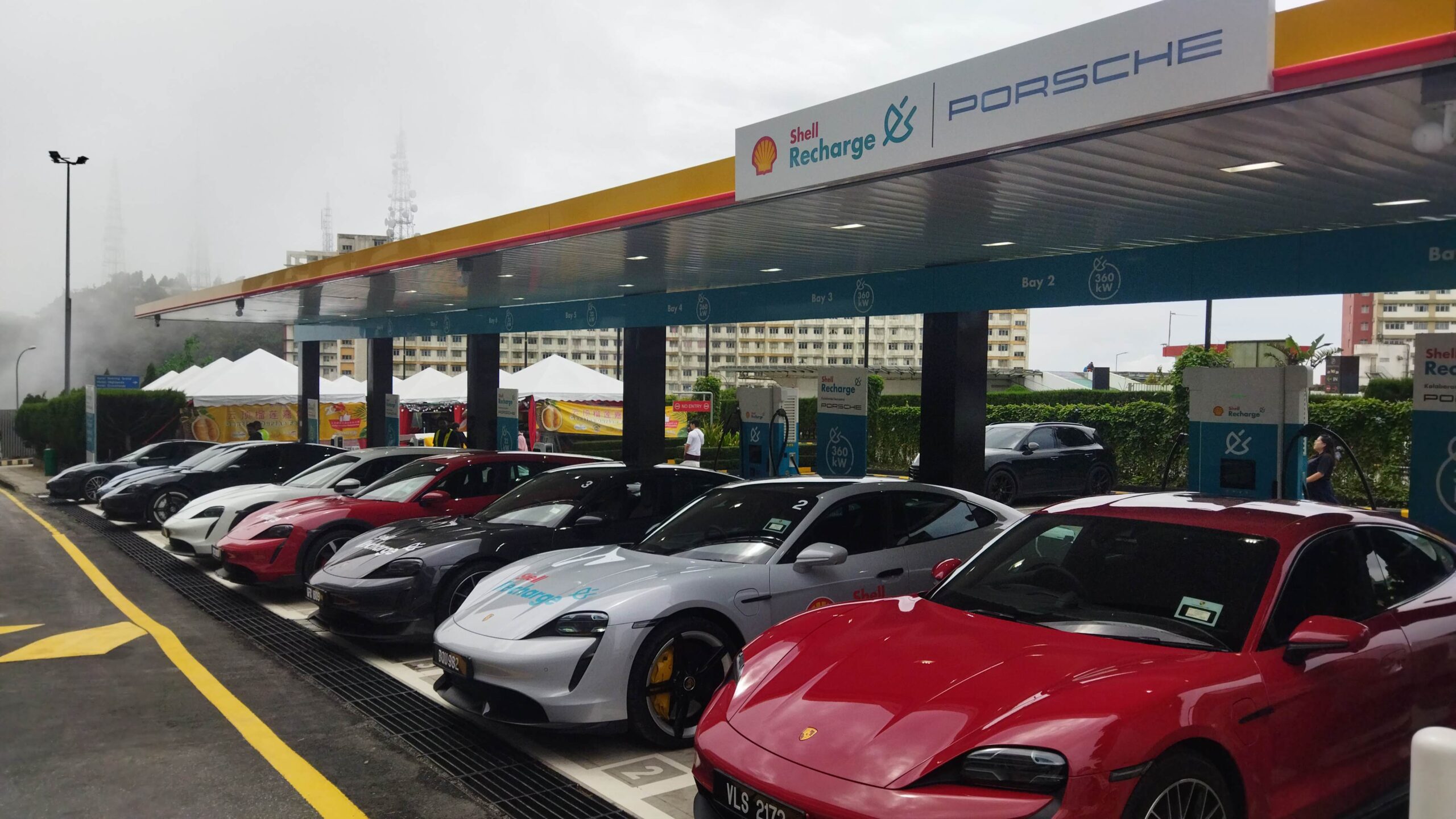 SHELL RECHARGE SETS NEW MALAYSIAN RECORD AS THE HIGHEST ALTITUDE EV CHARGING HUB IN THE COUNTRY AT 1865 METRES ABOVE SEA LEVEL