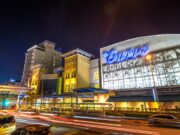 Enjoy Shopping Moments at the Curve!