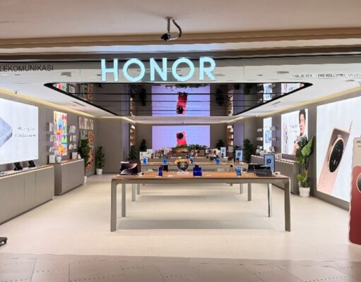 HONOR’s New Upgraded Experience Store Grand Opening at Mid Valley On 17 October