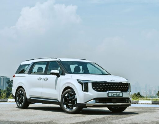 Kia Carnival Line-up Expanded with Introduction of New 8-Seater Variant