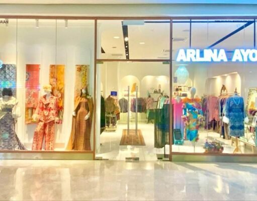 ARLINA AYOU MARKS A NEW CHAPTER ROOTED IN CRAFTSMANSHIP